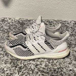 Adidas zebra ultra boost size 9